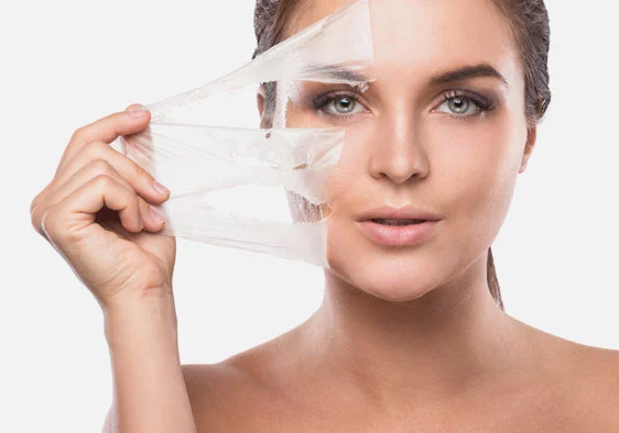 سرم پیلینگ چیست؟ فواید و نحوه استفاده از سرم پیلینگ